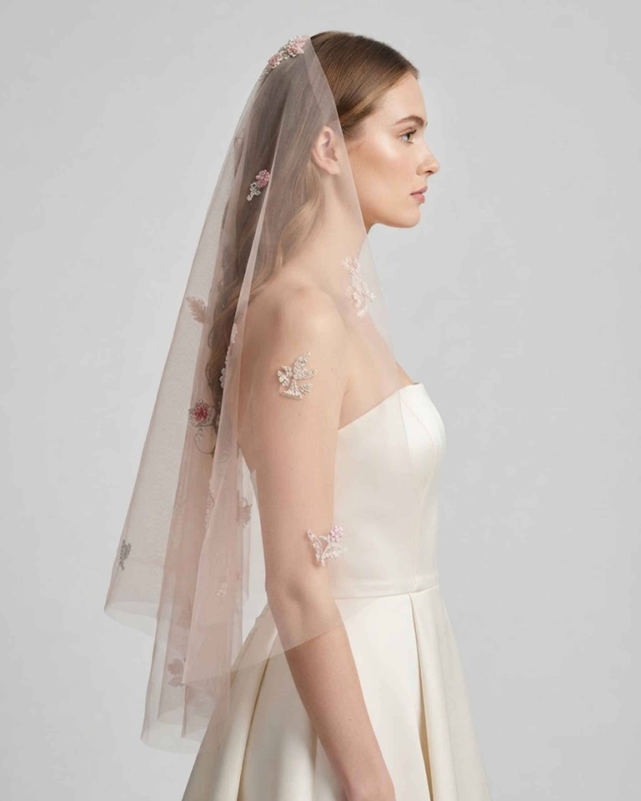 Flora´s Beaded Short Veil